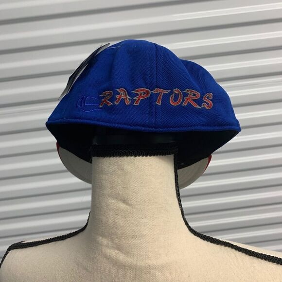 NWT Raptors Hat  - Picture 2 of 4